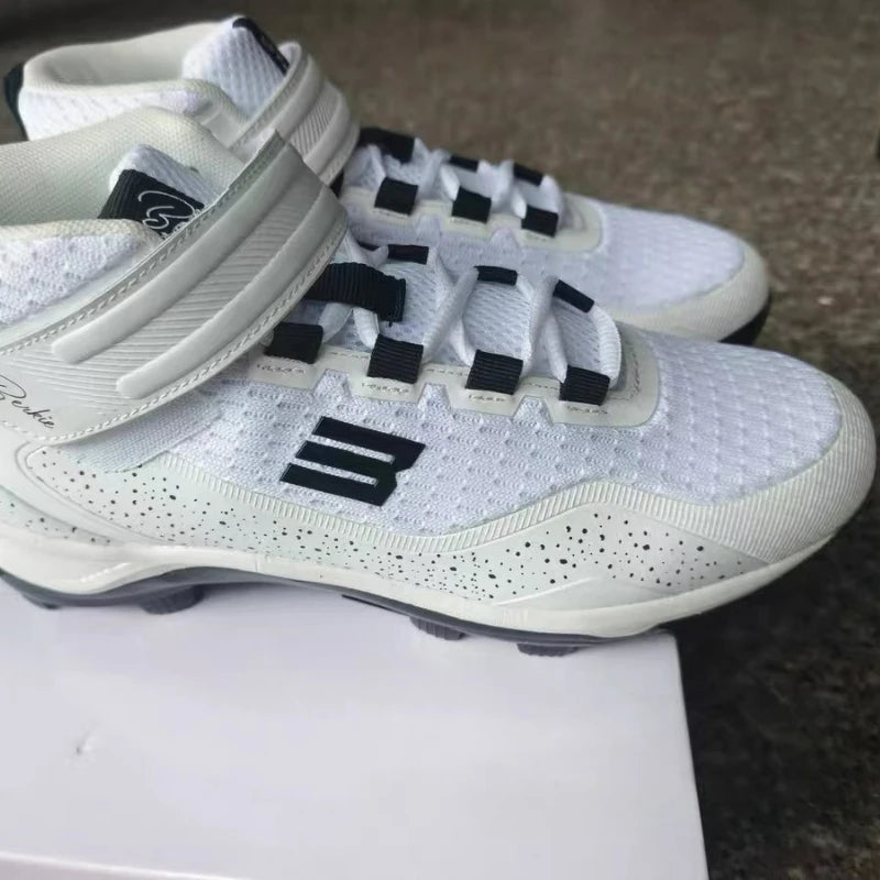 2025 New Arrival Baseball Shoes for Men Black White Court Shoes Mens Mesh Breathable Sports Shoe Outdoor Lawn Baseball Shoe Man