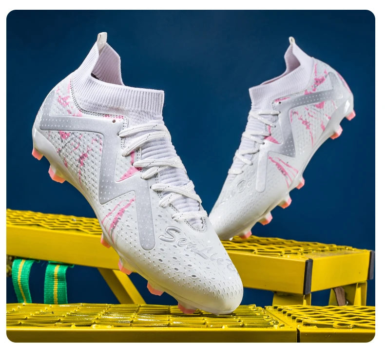 New Style Softball Shoes for Men Anti-Slip Long Spikes Baseball Sneakers Women Baseball Training Shoes Low Top Outdoor Sneakers