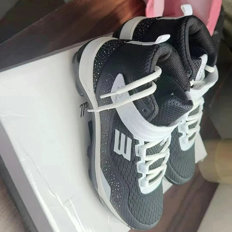 2025 New Baseball shoes Man Black White Sports Shoes Men Breathable Outdoor Lawn Court Shoes Anti Slip Baseball Training Shoe