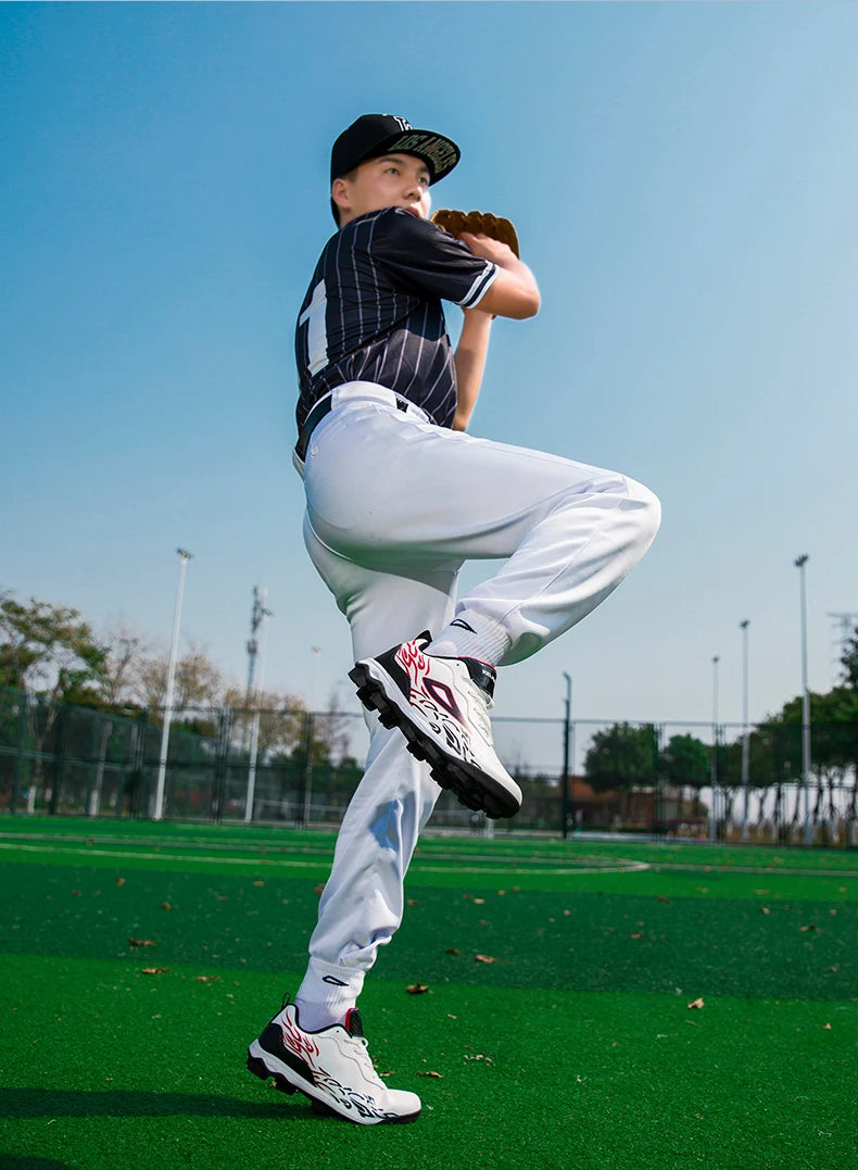 2025 New Men Baseball Sneakers Professional Softball Sport Shoes Non Slip Spiked Sneakers Comfortable Baseball Training Shoes