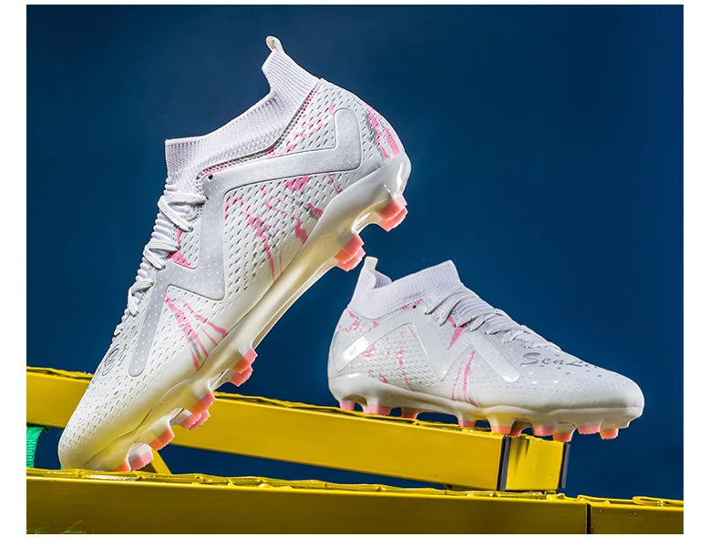 New Style Softball Shoes for Men Anti-Slip Long Spikes Baseball Sneakers Women Baseball Training Shoes Low Top Outdoor Sneakers